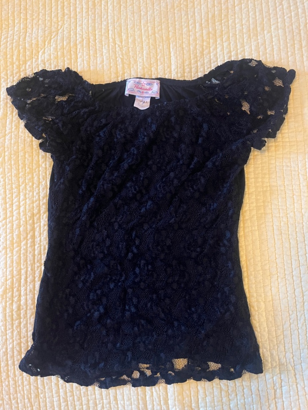Black Lace Short-Sleeve Blouse by Pinskiella